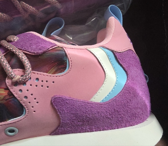 Vibrant Purple and Pink Men's Sneakers - Picture 5 of 7